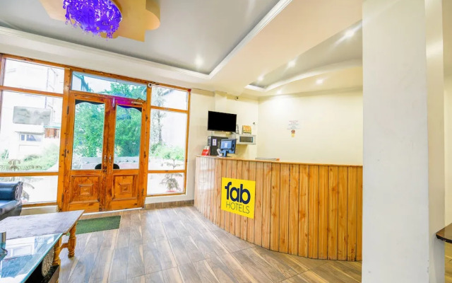 Fabhotel Brave Knight
