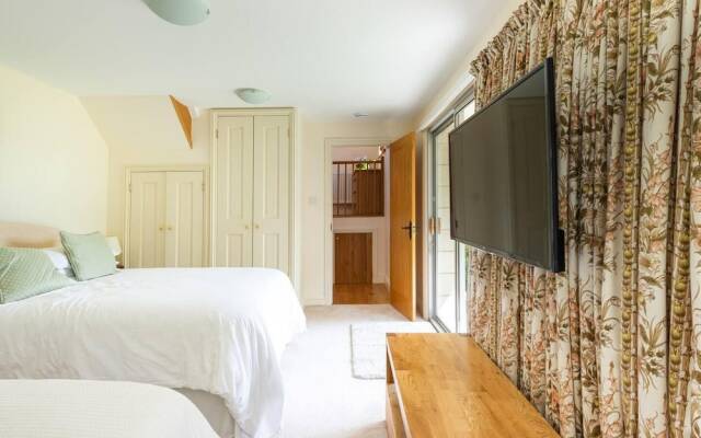 Dove Lodge in Painswick