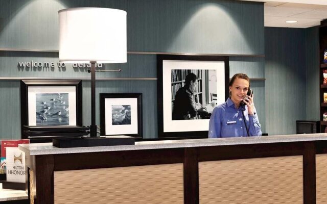 Hampton Inn & Suites Deland