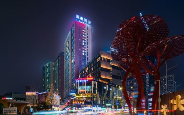 Lavande Hotels· Guiyang Huaxi Tongshijie