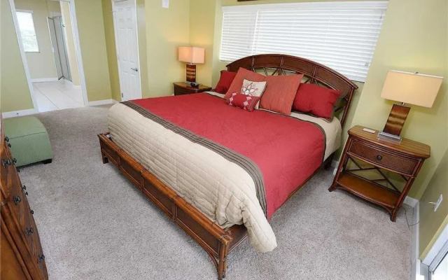 Splash 207 - Two Bedroom Condo
