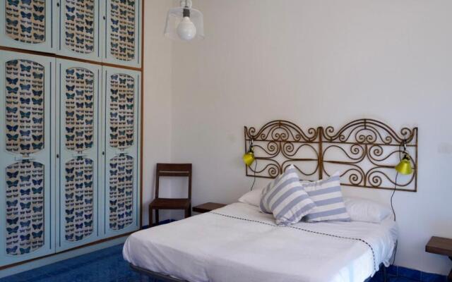 Two bedrooms Capri style home near Piazzetta