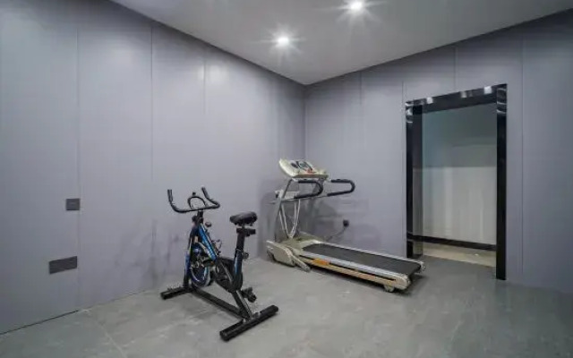 Starway Hotel (Kashgar People's Square)