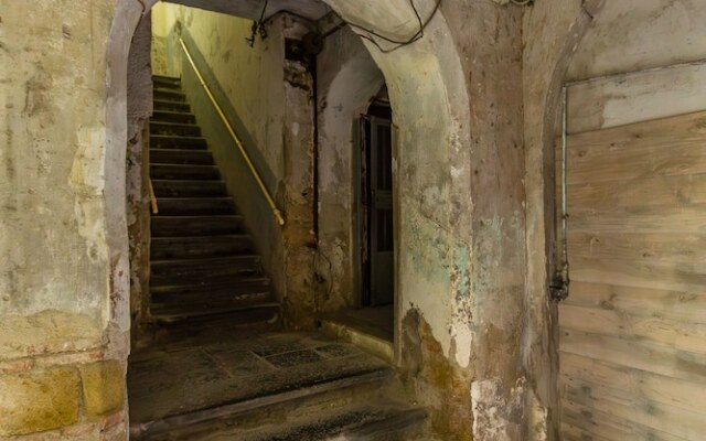 Toledo house Apartments