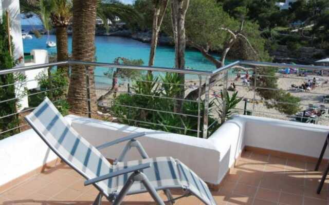 Apartment - 2 Bedrooms with Pool and Sea views - 104919