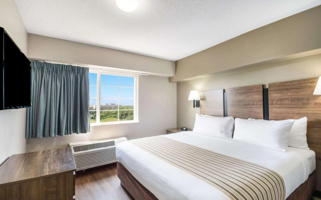 Suburban Studios Sterling - Washington Dulles