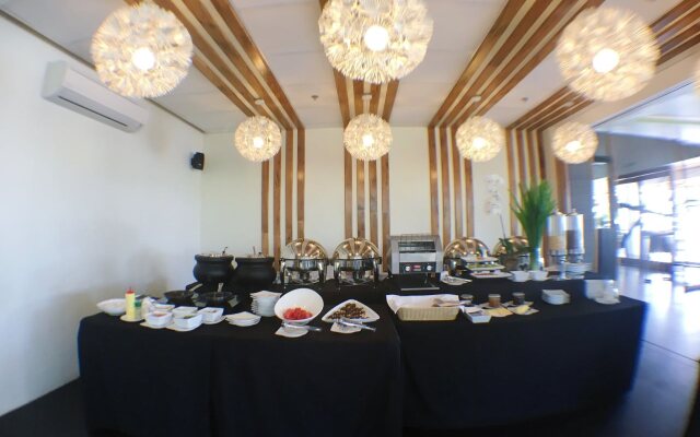 One Vittoria Hotel