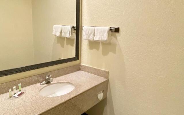 Travelers Inn Elizabeth City