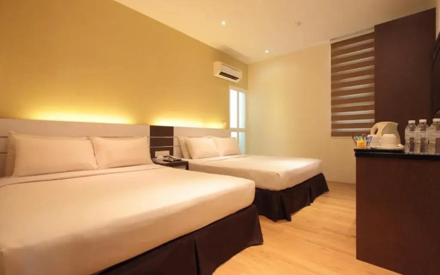 The V Hotel
