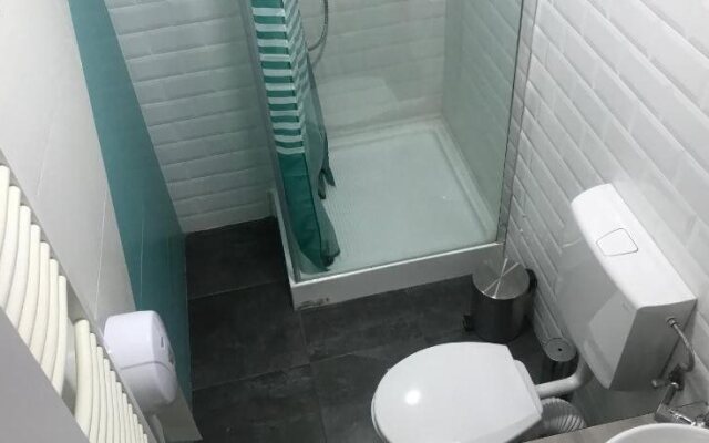 Omega House Hotel
