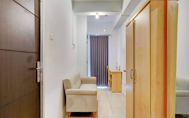 OYO Flagship 90087 Apartment Menara Rungkut 2