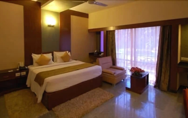 Velan Hotel Greenfields