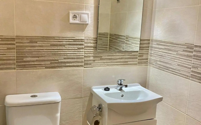 Centro Usera / Mirasierra 2