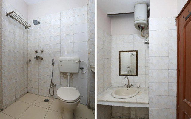 Hotel Samrat By OYO Rooms