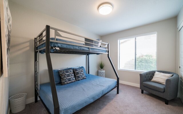 Acoma 4 Bedroom Home