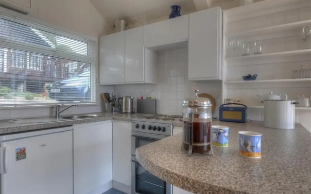 8 Bowling Green Chalets