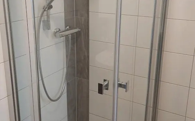 Pension Gasthof und Hotel Roter Hirsch