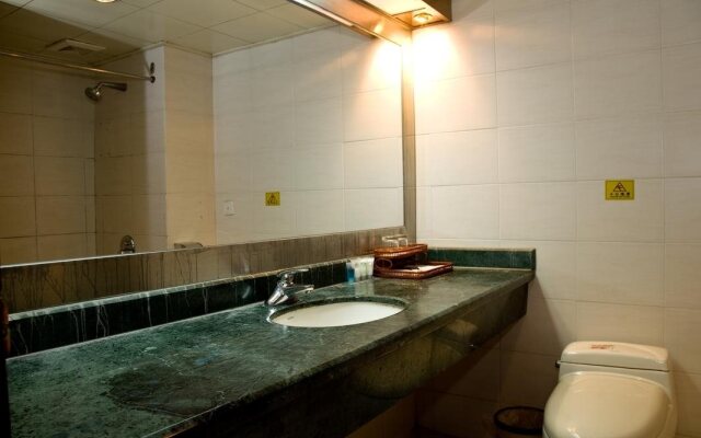 The Sovereign Hotel Yangshuo