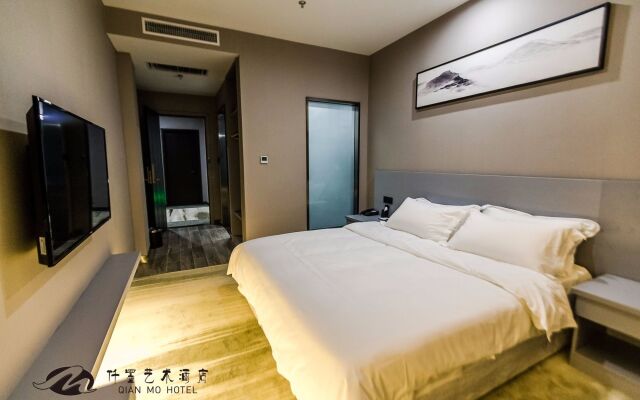 Qianmo Art Hotel