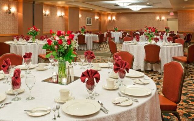 Crowne Plaza Hotel Clark Newark