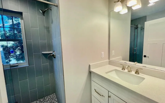 ST Lawrence Street 21