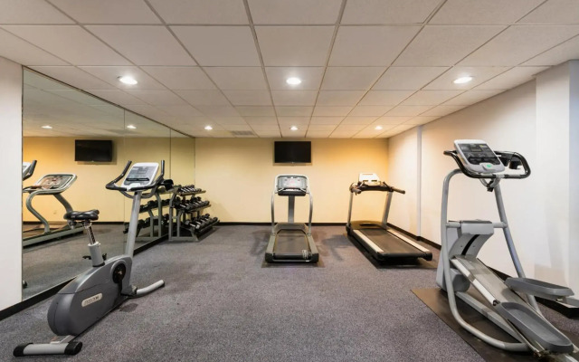 Holiday Inn South Plainfield-Piscataway by IHG