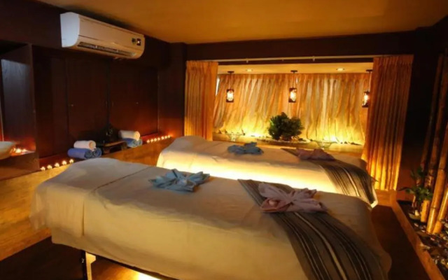 FabExpress Ocean Residency, Colva