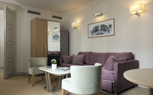 Leonardo Boutique Opera Hotel