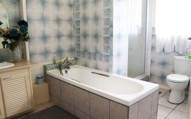 Chez Nous Bed and Breakfast & Self Catering