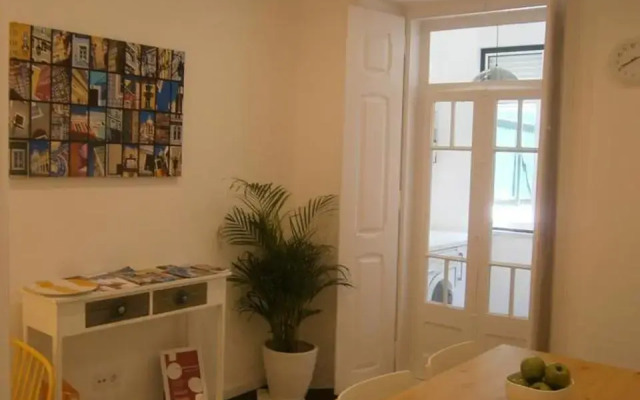 Happy Hats Apartment