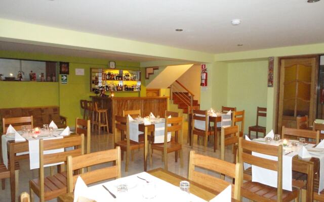 Florida del Inca Hotel