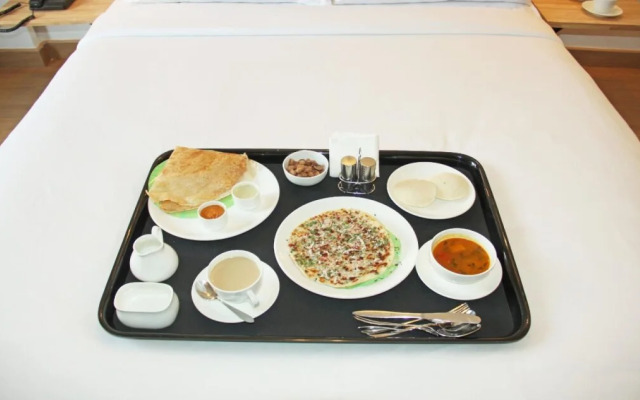 Checkin Regency By OYO Rooms