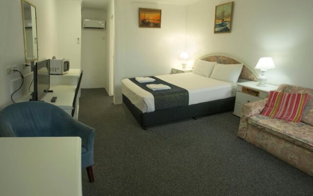 Calico Court Motel