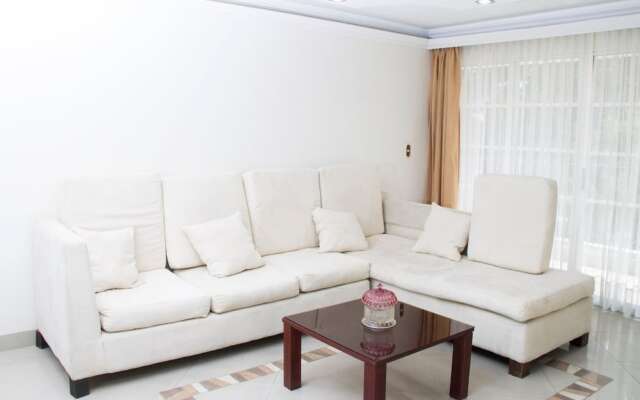 Shofar Apartahotel