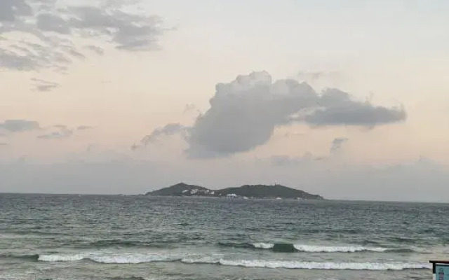 Sanya Father mark tribe