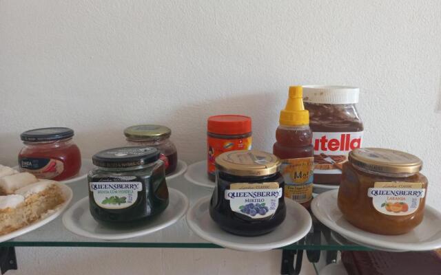 Pousada Sinhá Moça Campos Ltda