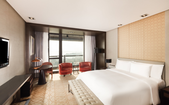 Crowne Plaza Xuzhou Dalong Lake