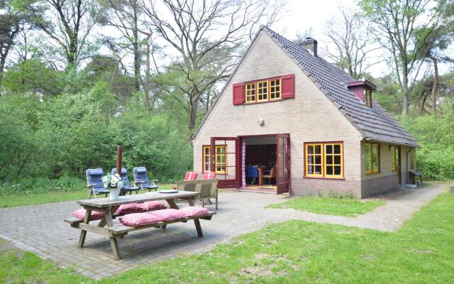 Cozy Holiday Home in Zuidwolde near Forest