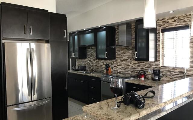 Wine House Ensenada Valle de Guadalupe