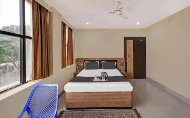 Goroomgo Moonlight Guest House Bhubaneswar