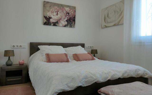 Empurialola -Casa con piscina en Empuriabrava - 159