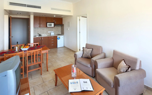 Panareti Coral Bay Hotel