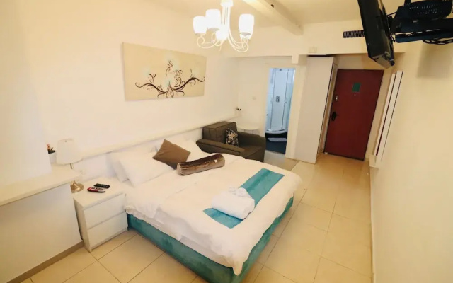 Jerusalem Center Apartments