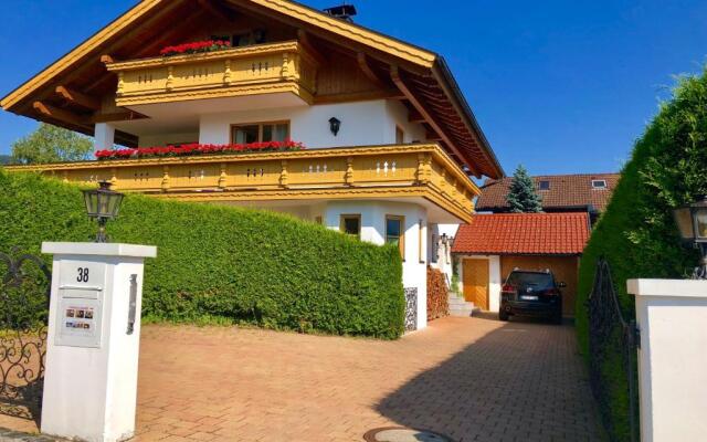 Ferienwohnung mit Bergblick