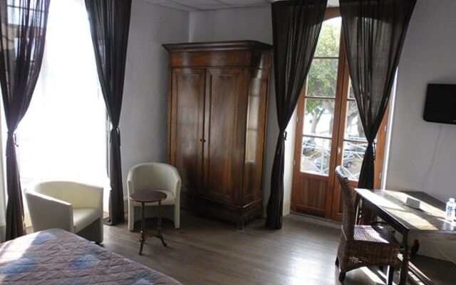 Logis Hotel le Prieure