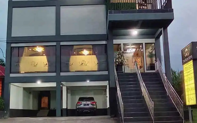 The Rich Hotel Penajam Town