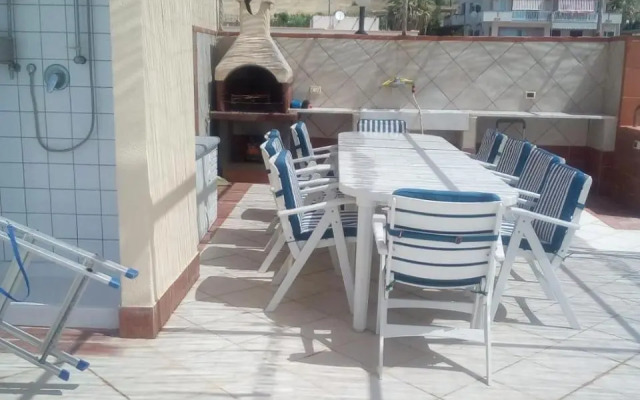 Appartamento Con Terrazza Sul Mare
