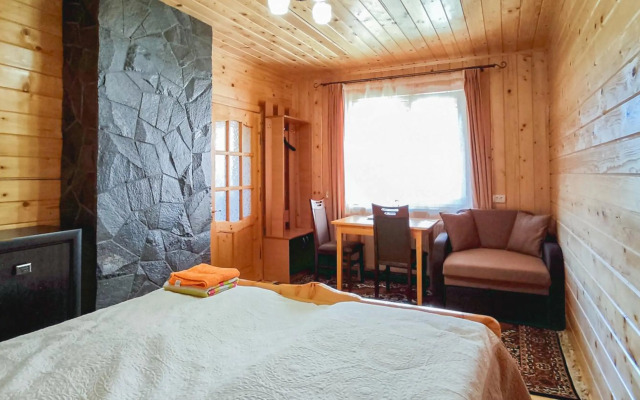 Котедж Біля лісу