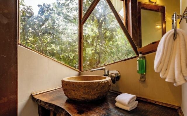 Kanha Jungle Camp