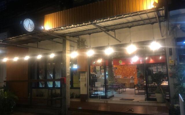 Monkey Toe Guesthouse - Hostel